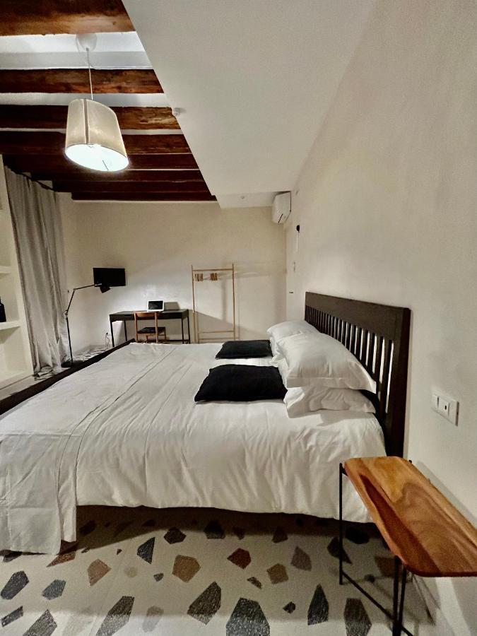 Farini Suites Wi-Fi Venecia Exterior foto