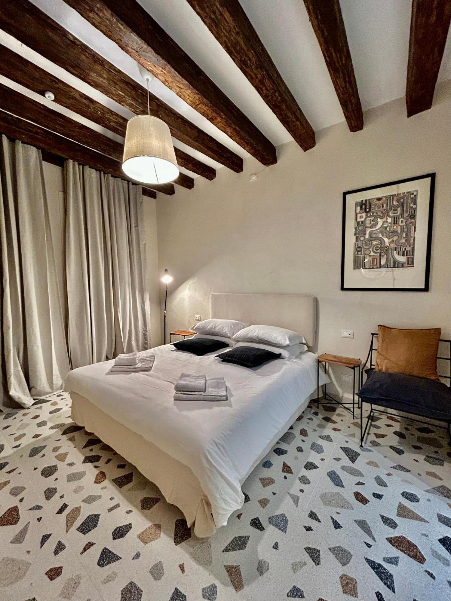 Farini Suites Wi-Fi Venecia Exterior foto